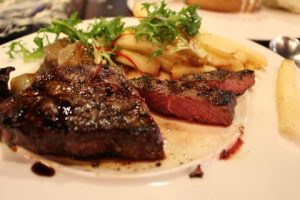 1346134089-steak-597949_1920-rk2K-480x320-MM-100